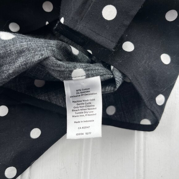 Talbots Womens Non-Iron Black Polka Dot Shirt Size 6 Cotton-Blend - Picture 3 of 5